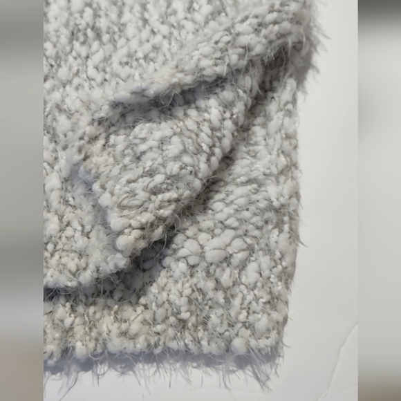 Chunky knit Super Soft Oversized Sweater by Altar'd State - Picture 6 of 9